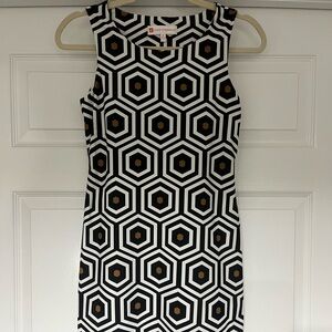 Short sleeve, brown, black and white dress